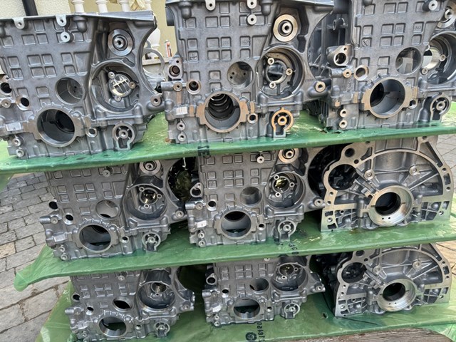 Блок цилиндров 11112295991 BMW