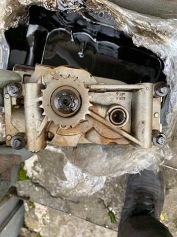 HYUNDAI 233002G542 Корпус балансировочного механизма в наличии Кривой Рог