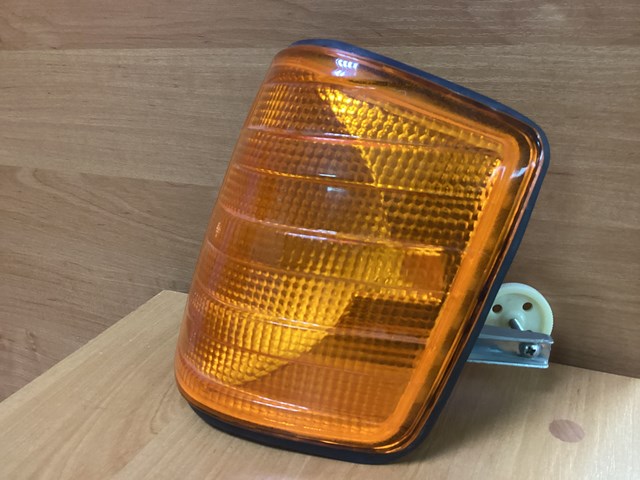 Левый указатель поворота 4401503LWEY DEPO