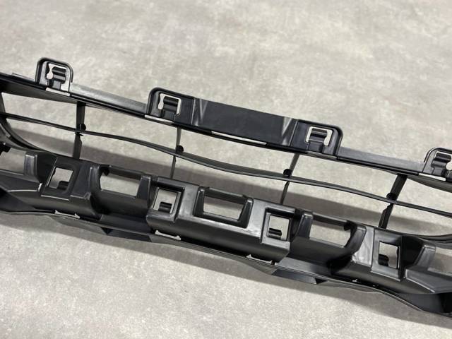 BMW 51117293808 Спойлер переднего бампера в наличии Винница