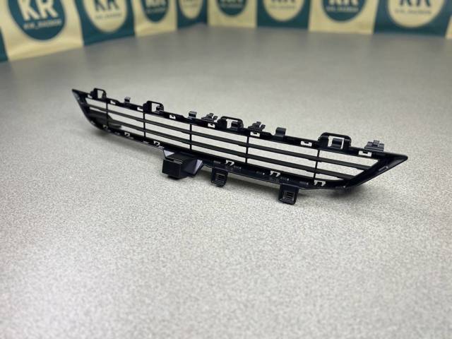 BMW 51117294476 Решетка бампера переднего верхняя в наличии Сумы