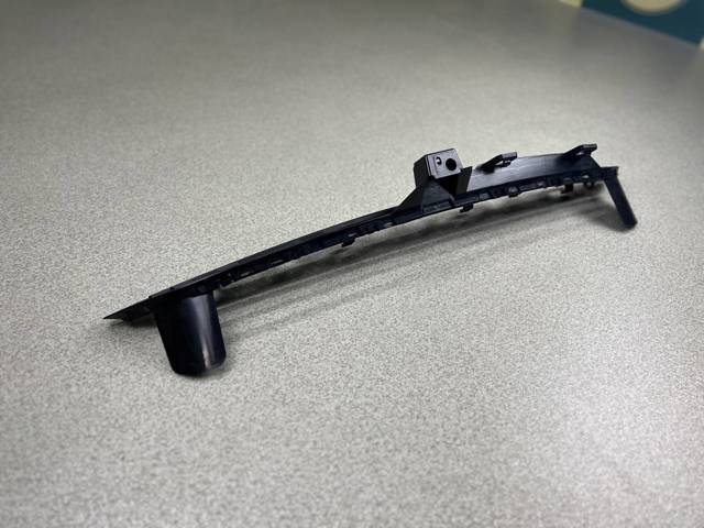 51117294476 BMW Решетка бампера переднего верхняя купить в Хмельницкий