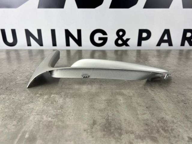 BMW 51117308044 Молдинг решетки бампера переднего правый в наличии Житомир