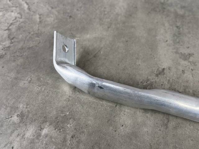 BMW 51117308057 Распорка передних стоек подвески левая в наличии Житомир