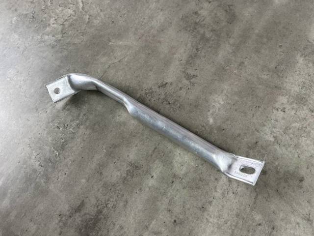 51117308058 Распорка передних стоек подвески правая купить Николаев