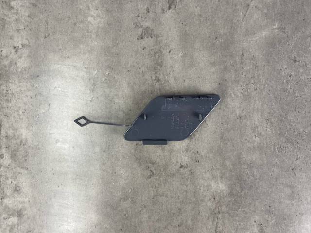 BMW 51117332667 Заглушка буксировочного крюка в наличии Павлоград