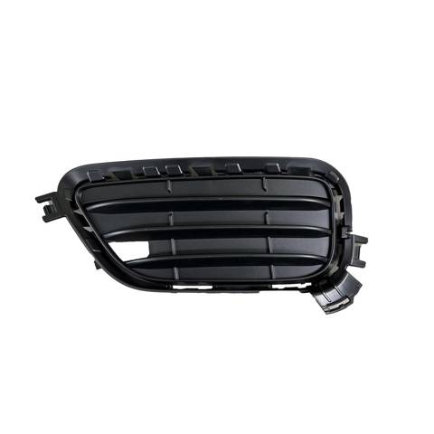Решетка бампера переднего левая нижняя 51117338513 BMW