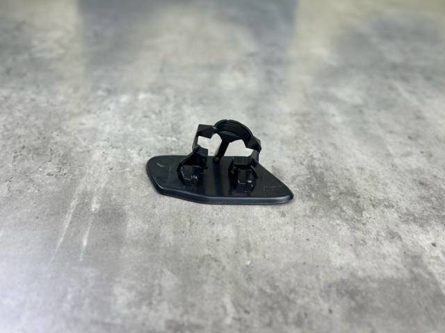 51117338568 BMW Накладка форсунки омывателя фары передней купить в Полтава