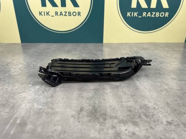 51117347945 BMW Решетка бампера переднего левая купить в Днепр