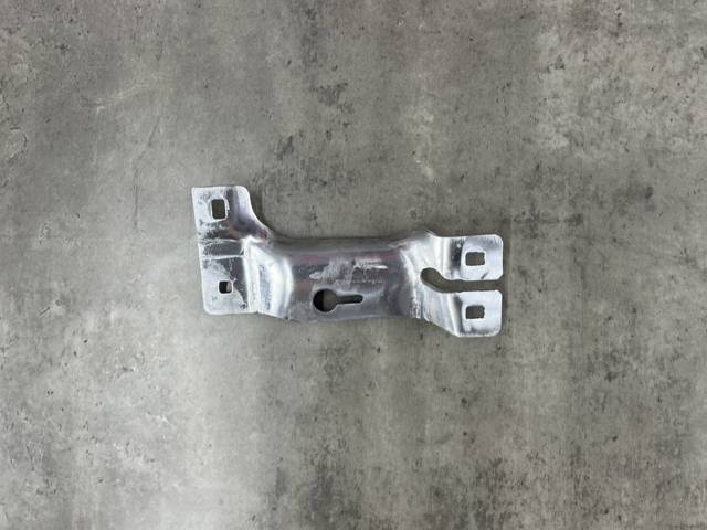 51117357179 BMW Кронштейн бампера переднего левый купить в Ирпень