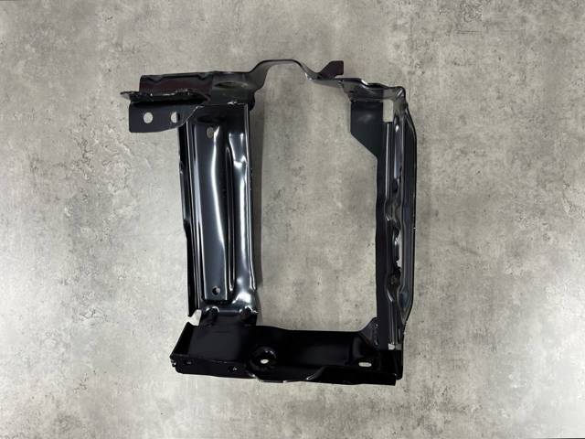 51117357183 BMW Суппорт радиатора левый (монтажная панель крепления фар) купить в Чернигов