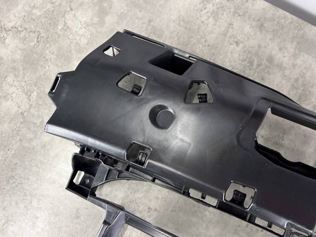 51117357229 BMW Кронштейн крепления противотуманной фары левой купить в Черкассы