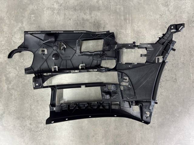 51117357230 BMW Кронштейн крепления противотуманной фары правой купить в Николаев