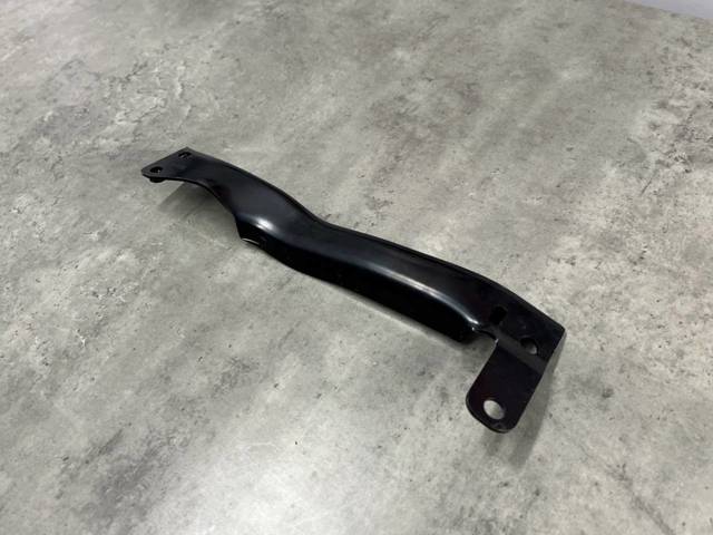 51117368480 Кронштейн усилителя переднего бампера купить Черкассы