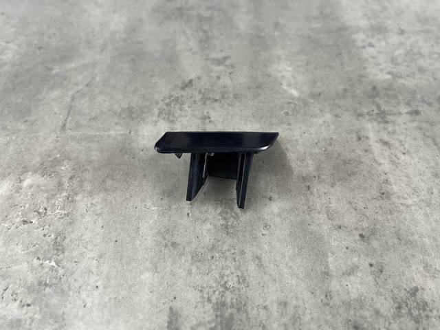 51117378589 BMW Накладка форсунки омывателя фары передней купить в Полтава