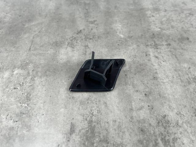 51117378590 BMW Накладка форсунки омывателя фары передней купить в Ровно