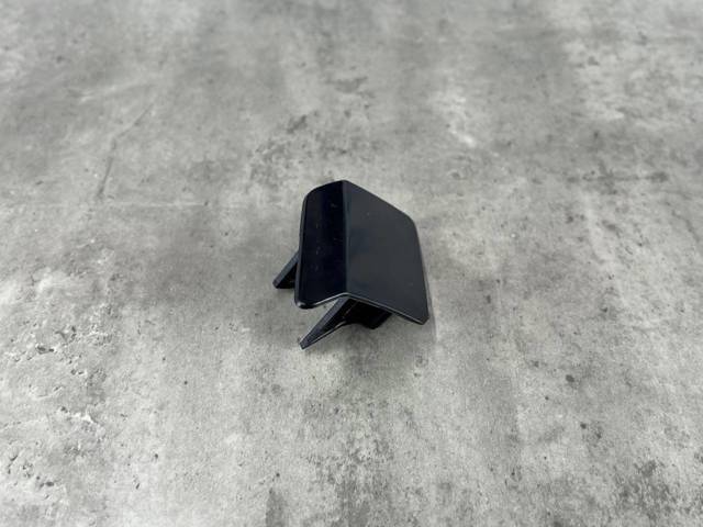 BMW 51117378590 Накладка форсунки омывателя фары передней в наличии Каменское