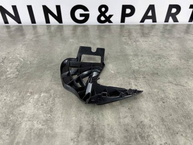 51117385347 BMW Кронштейн бампера переднего левый купить в Ужгород