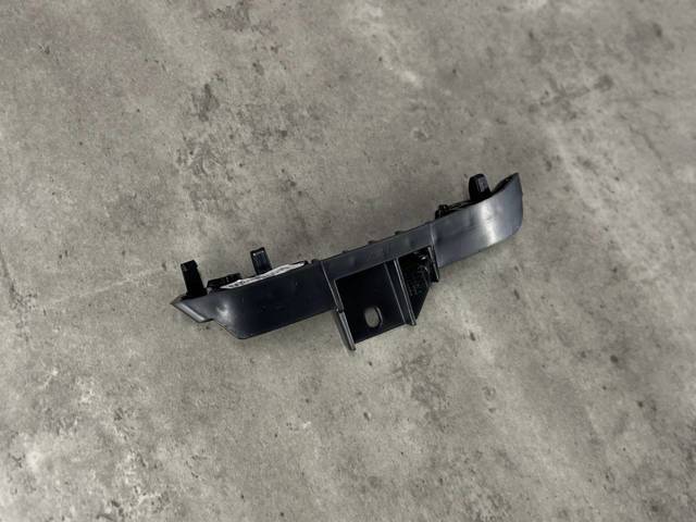 51117385350 BMW Направляющая переднего бампера правая купить в Николаев