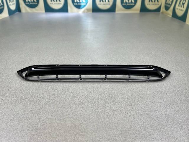 51117399898 Решетка бампера переднего центральная купить Украина