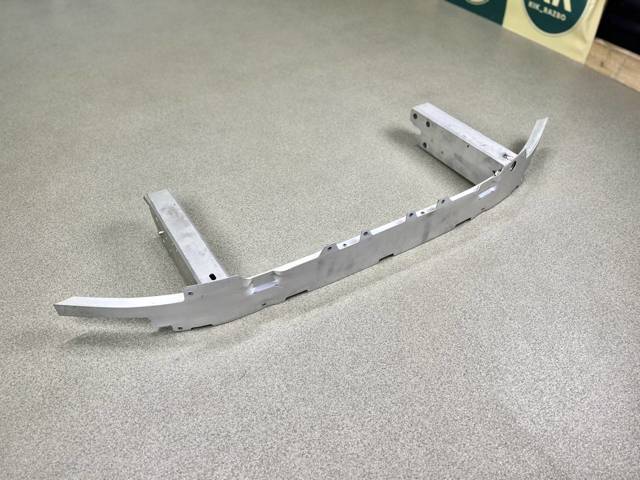 BMW 51117399911 Усилитель переднего бампера в наличии Черкассы