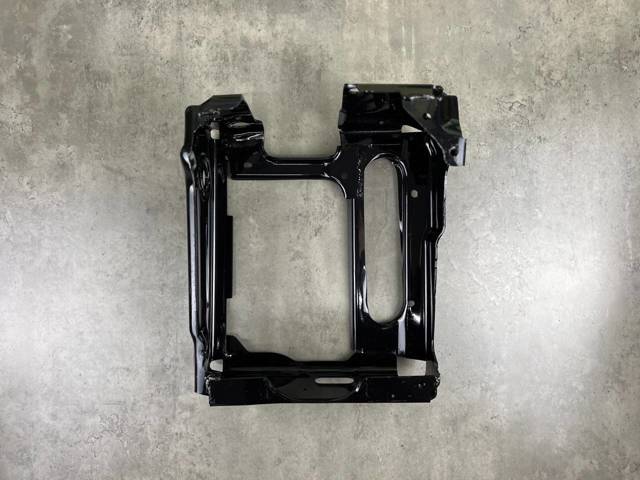 51117399916 Кронштейн арки колеса (лонжерона) правый купить Киев