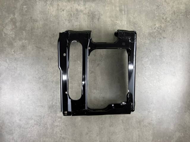 51117399916 Кронштейн арки колеса (лонжерона) правый купить Черкассы