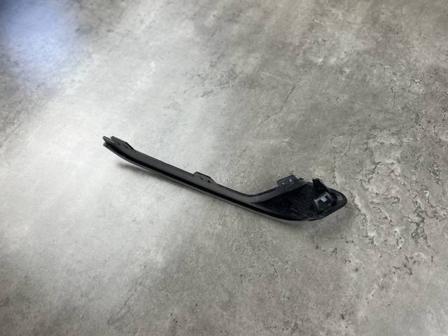 51117413921 BMW Накладка бампера переднего левая купить в Тернополь