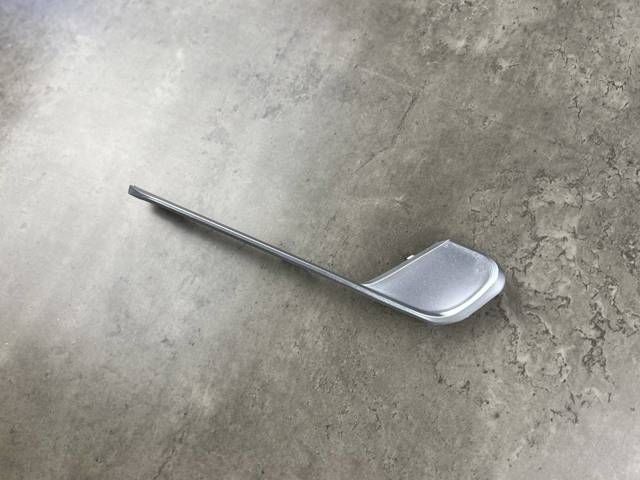 51117413922 BMW Накладка бампера переднего правая купить в Ровно