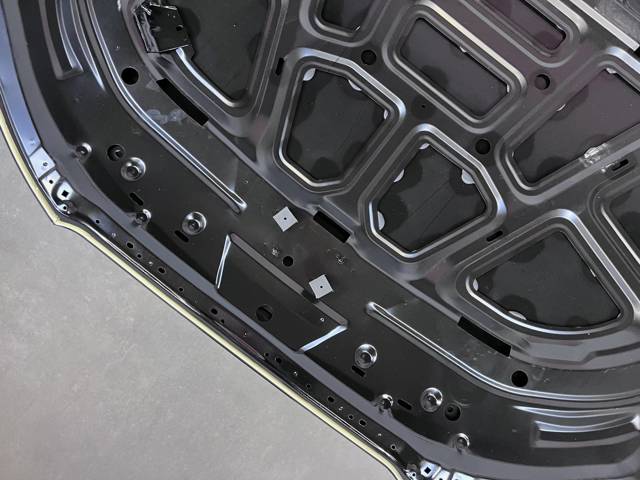 VAG 8T0823029H Капот в наличии Ирпень