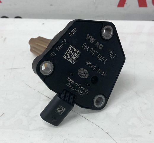 VAG 06K907660C Датчик уровня масла двигателя в наличии Житомир