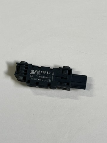 Датчик Эйрбэг передний 8J0959651 VAG