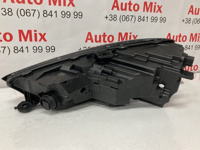 8W0941034F VAG Фара правая купить в Киев