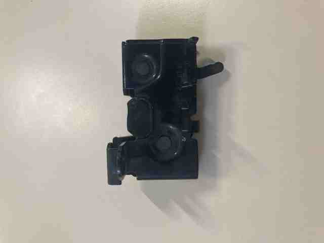 Замок крышки капота A2128800160 MERCEDES