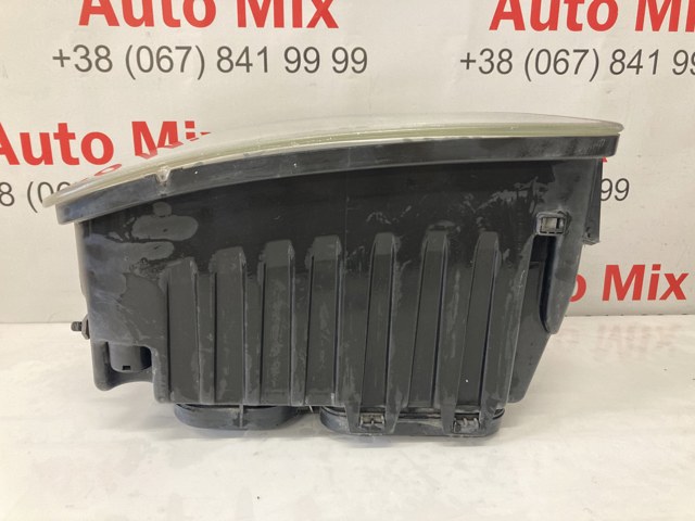 A9438200261 MERCEDES Фара правая купить в Николаев