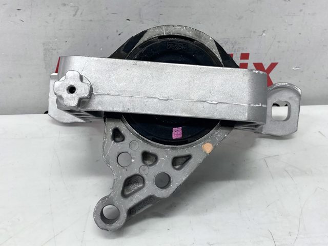 BP4K39060D MAZDA Правая подушка двигателя купить в Харьков