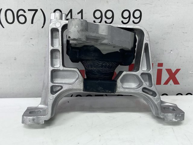 BP4K39060D MAZDA Правая подушка двигателя купить в Хмельницкий