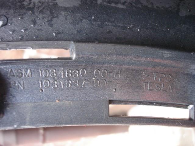 1034837S0A Tesla Model Бампер передний купить в Павлоград