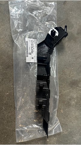 57707AJ260 SUBARU Кронштейн бампера переднего внешний правый купить в Одесса