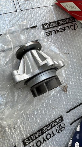 65243 Помпа водяная (насос) охлаждения купить Винница