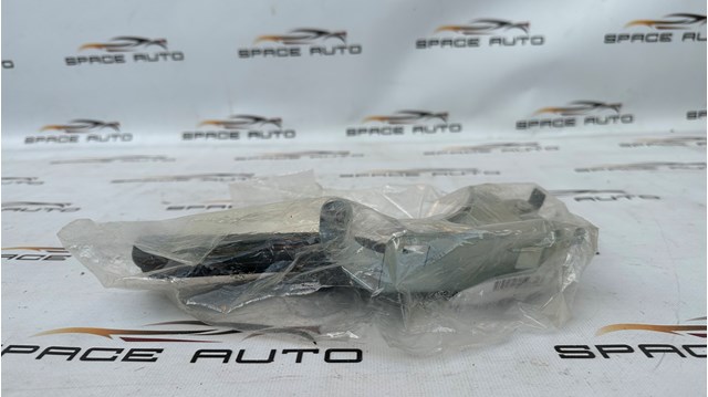 654016RA0A NISSAN Петля капота левая купить в Киев