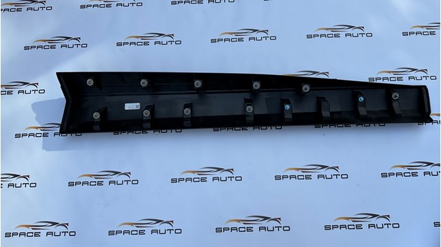 808716RR0A NISSAN Молдинг двери передней левой купить в Ужгород