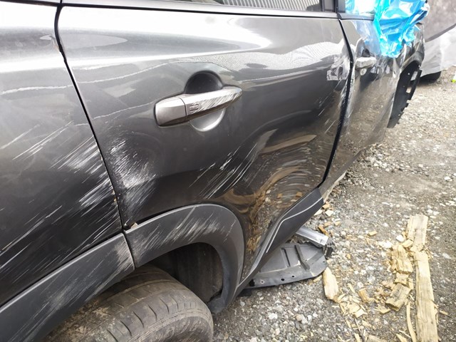 821006RR0A NISSAN Дверь задняя правая купить в Кривой Рог