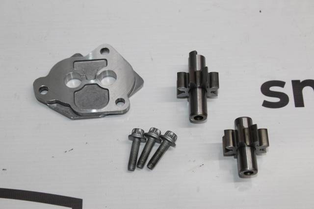 0020560V001 MERCEDES Масляный насос купить в Харьков
