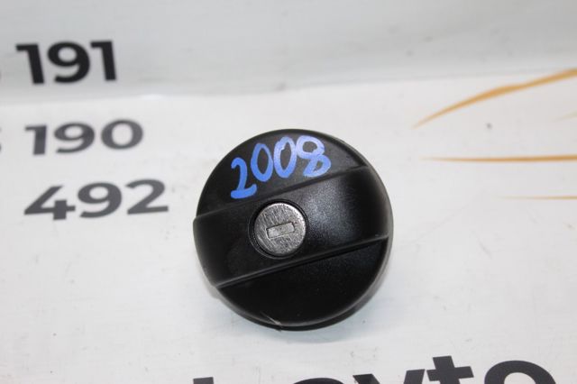 1508G0 PEUGEOT Крышка бензобака купить в Днепр