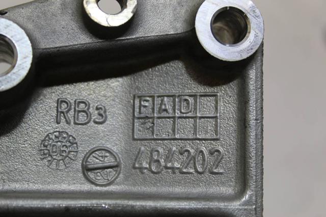 484202 PEUGEOT купить в Днепр
