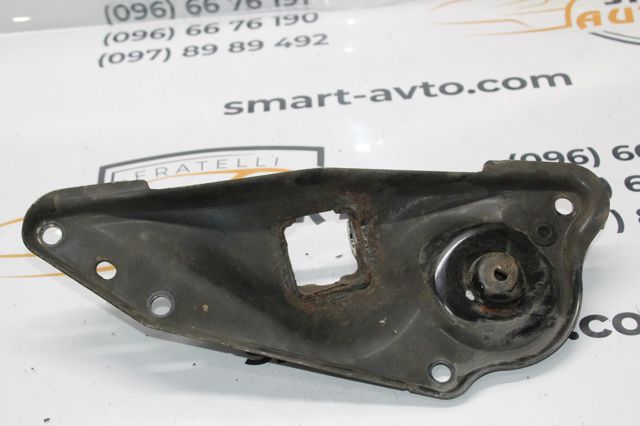 Подушка амортизатора заднего, правого 514240 PEUGEOT