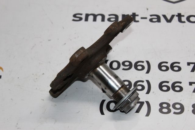 517645 PEUGEOT Цапфа задняя левая купить в Черновцы