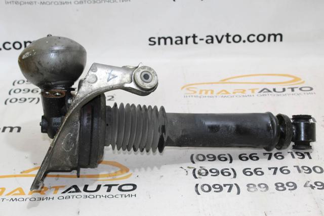 Амортизатор подвески передний правый Citroen C5 1