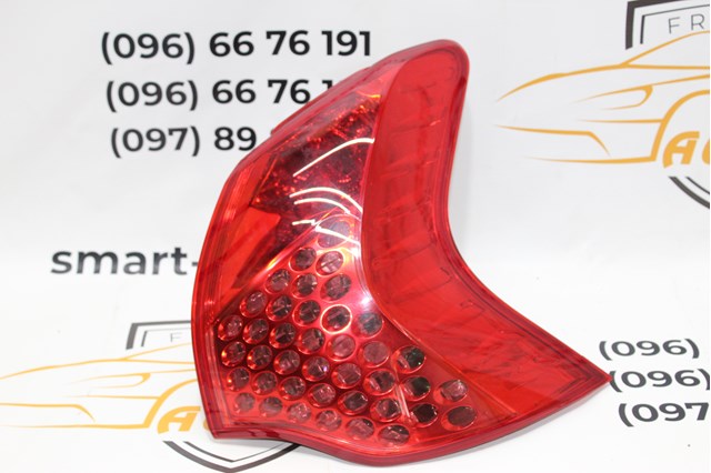 Задний правый внешний фонарь 6351HC PEUGEOT